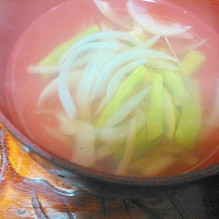 柚子香る☆いんげんと玉ねぎのスープ